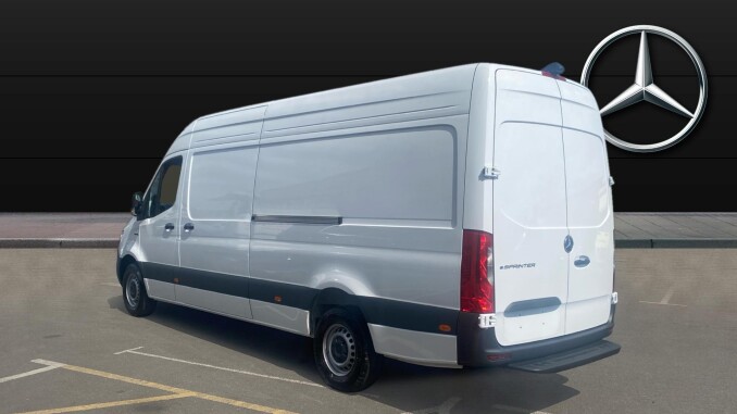 Mercedes-Benz Sprinter E414 L3 Electric Rwd 100kW 113kWh Pro Van Auto - Image 3